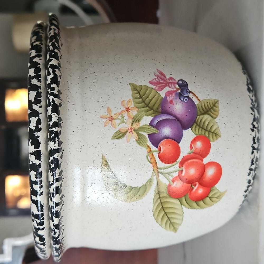 Very RARE vintage MCM nesting mixing bowl set excellent cond Cherries Gr… - Picture 6 of 16